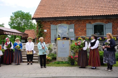 People in national costumes