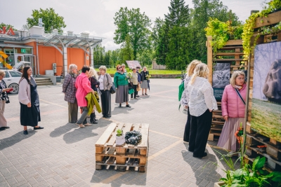 Exhibition “About the Land, Songs and Sculptures”