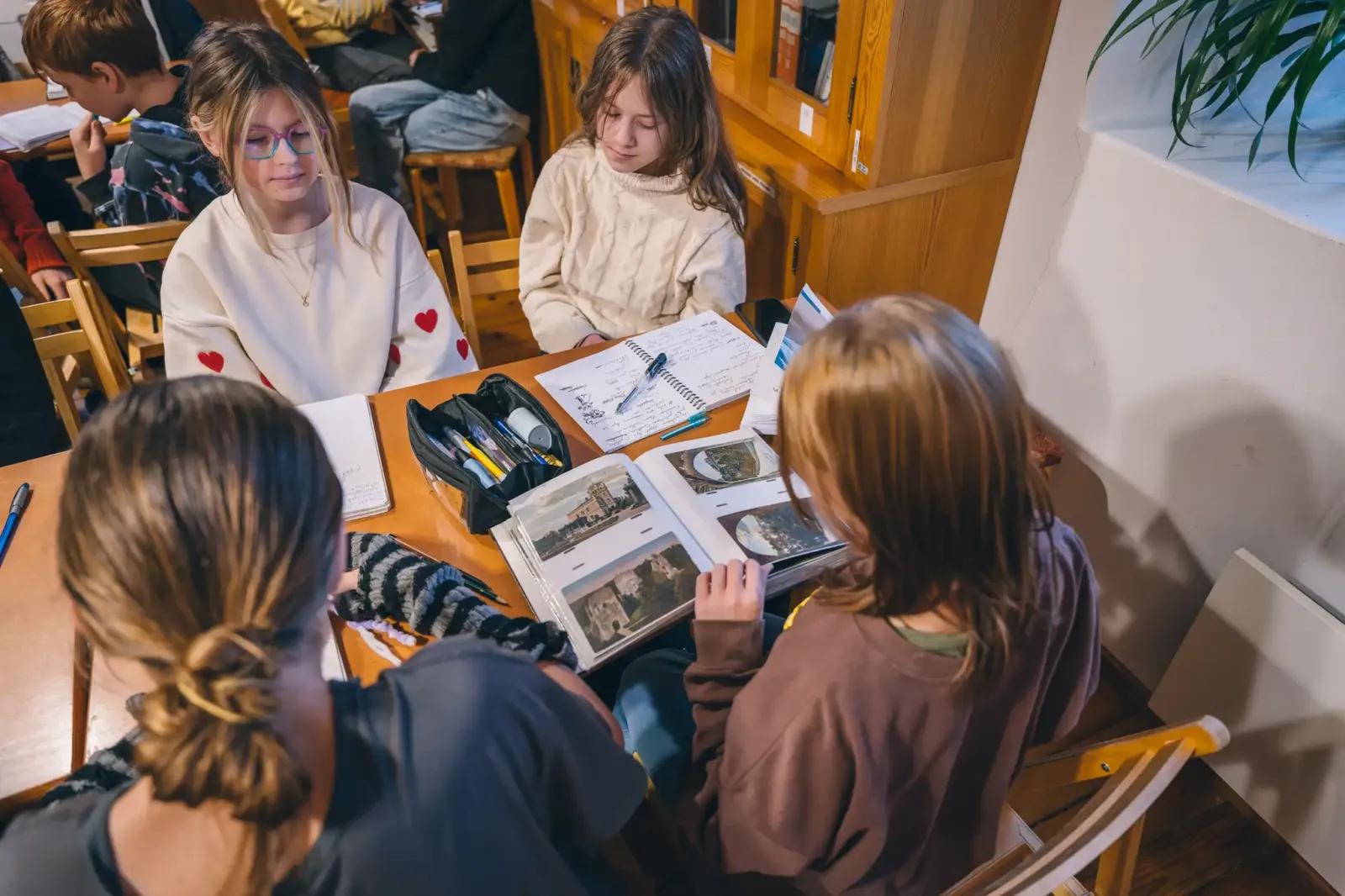 Skolēnu apmeklējumi projekta klātesoši Turaidā ietvaros - Foto 2