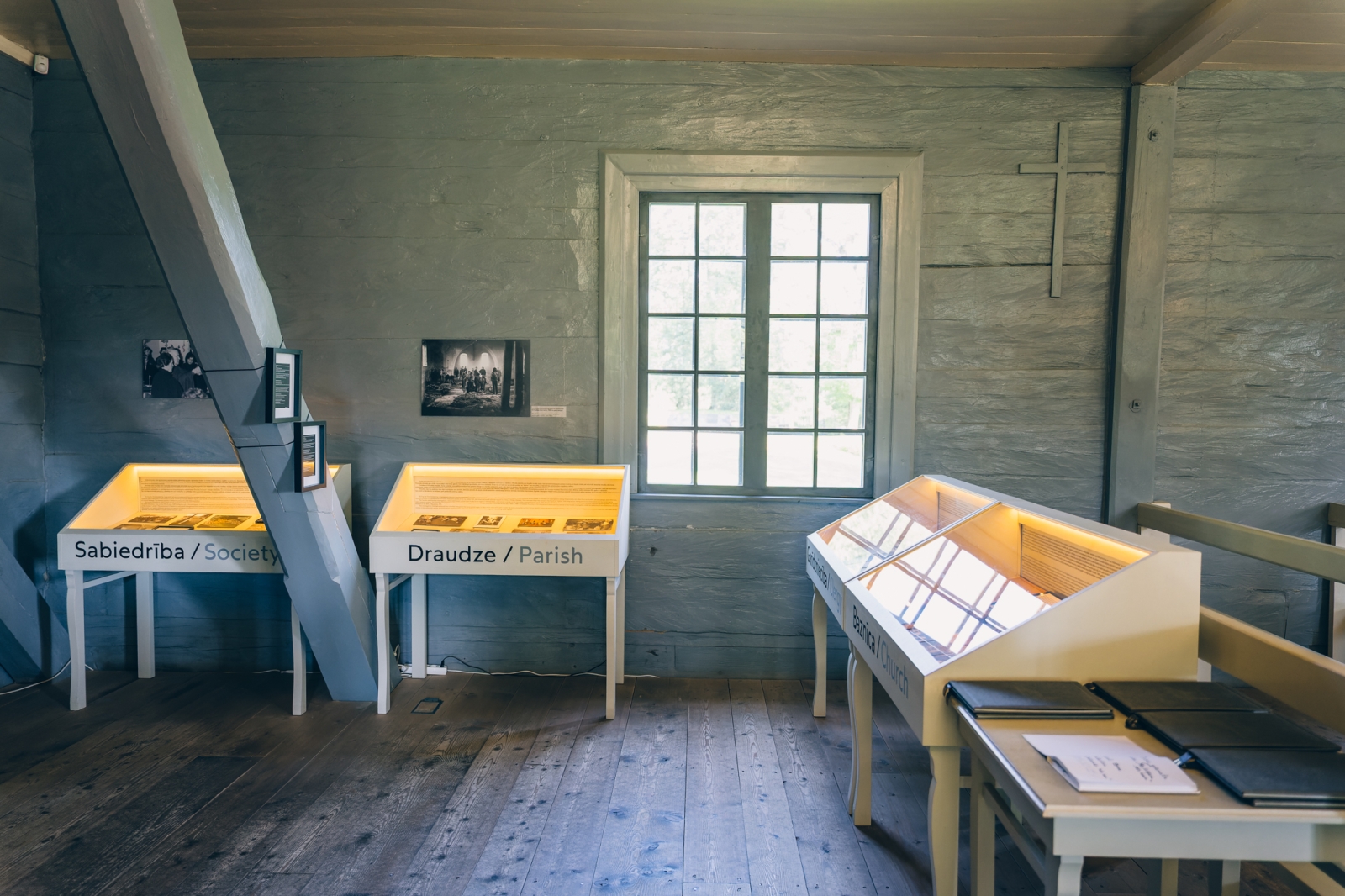Izstāde: Mēs ticējām – mēs esam - Foto 2