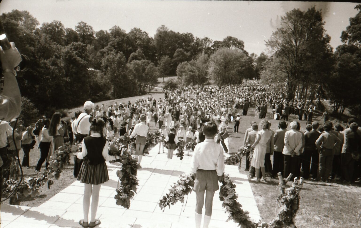 Dainu kalna atklāšana 1985. gada 7. jūlijā - Foto 1