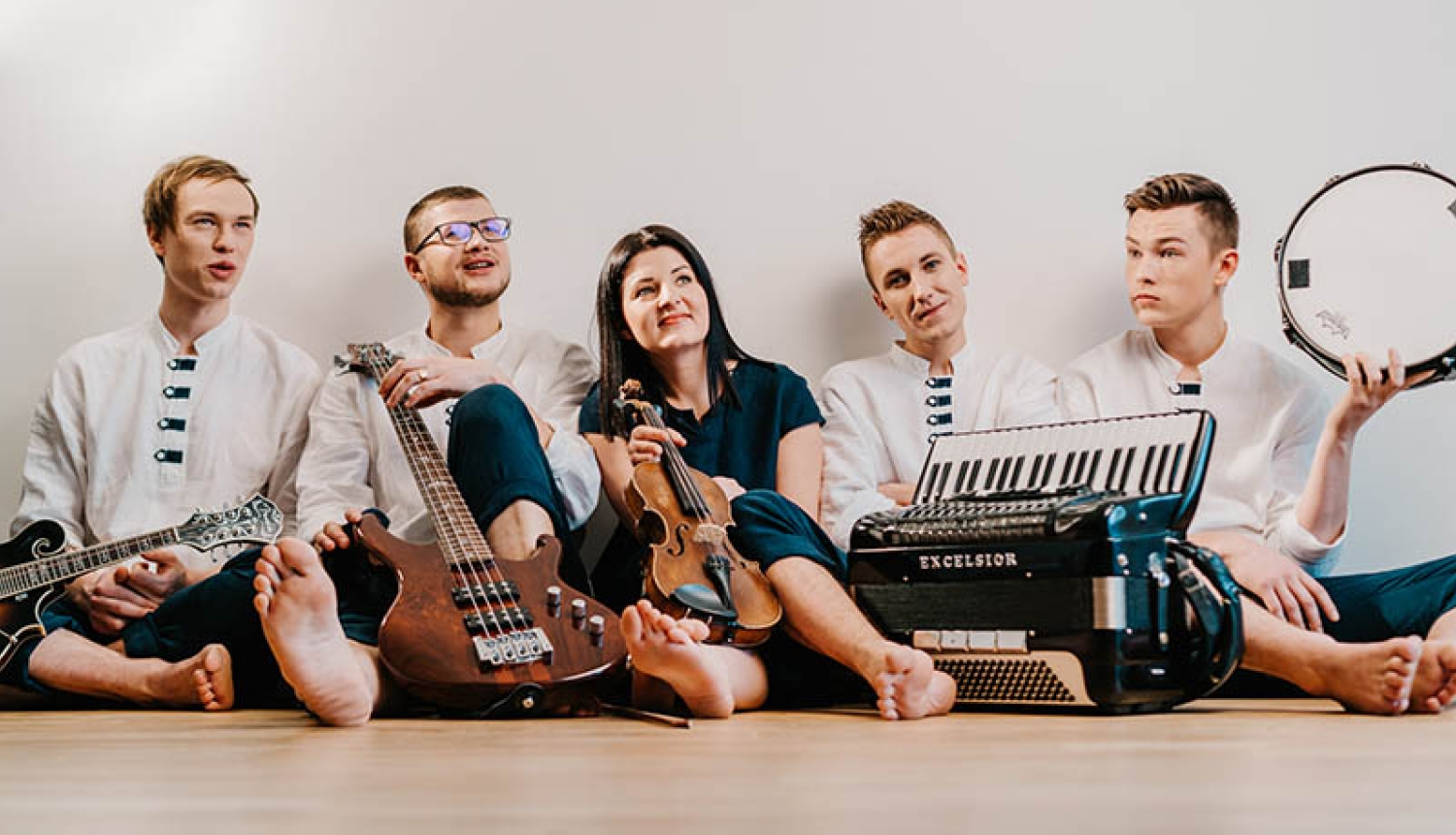 Postfolkloras grupa “Rikši”