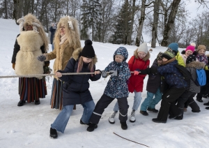 Piesakies programmai: Meteņi Turaidā - Foto 4